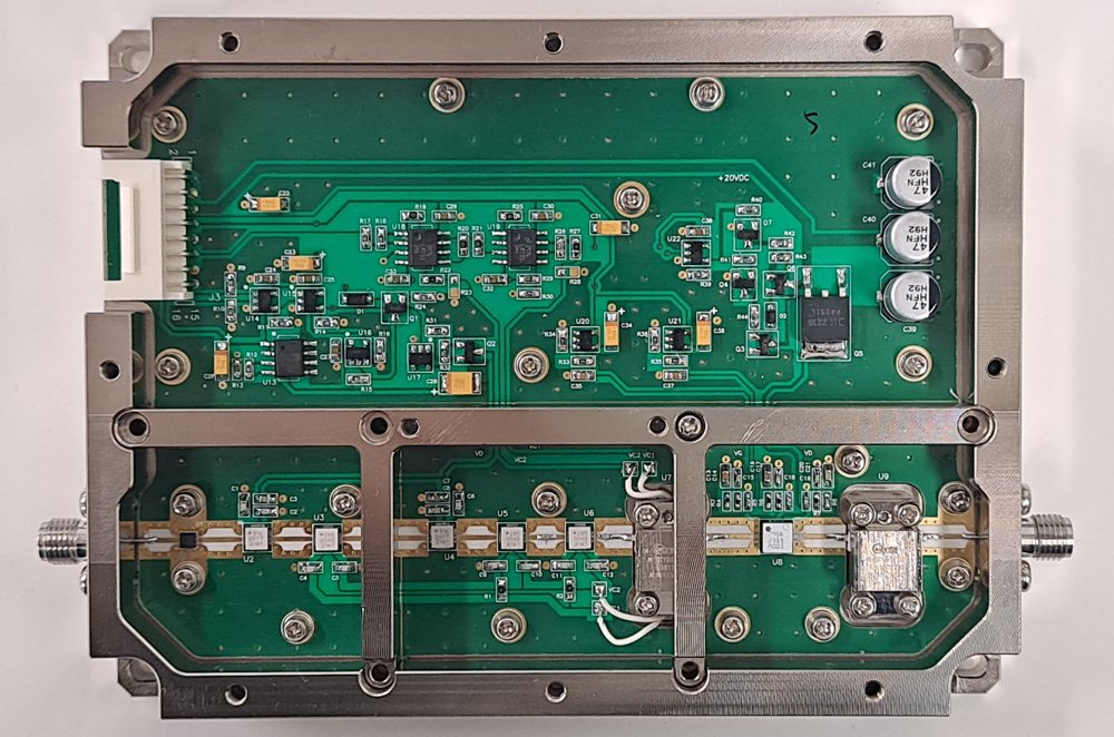 Ku-Band Drive Amplifier 제품 사진